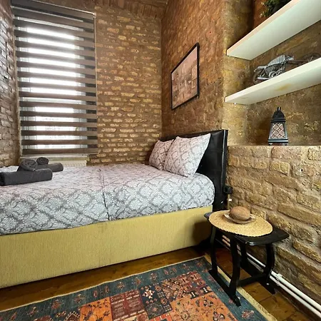 Cihangir House 2 Апарт-отель Стамбул