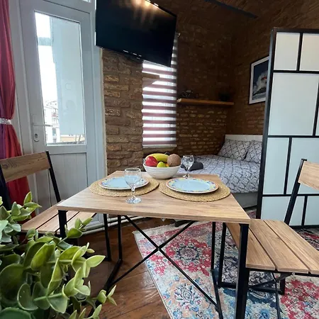 Cihangir House 2 *